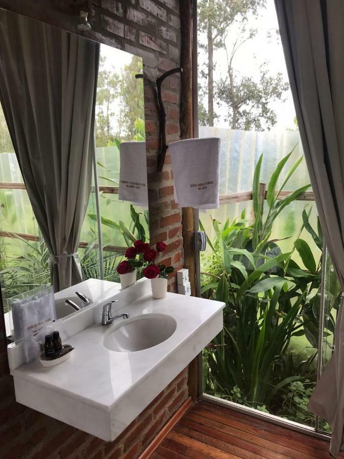 Sitio Buraco Fundo Otel Vale Verde Dış mekan fotoğraf